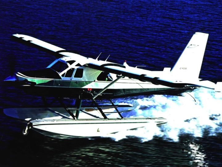 Amphibious DHC-2T Turbo Beaver landing on water