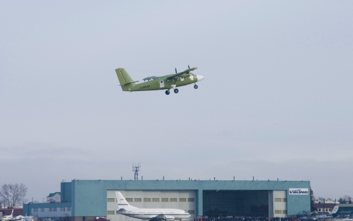 Viking's Series 400 Twin Otter Takes Its First Flight